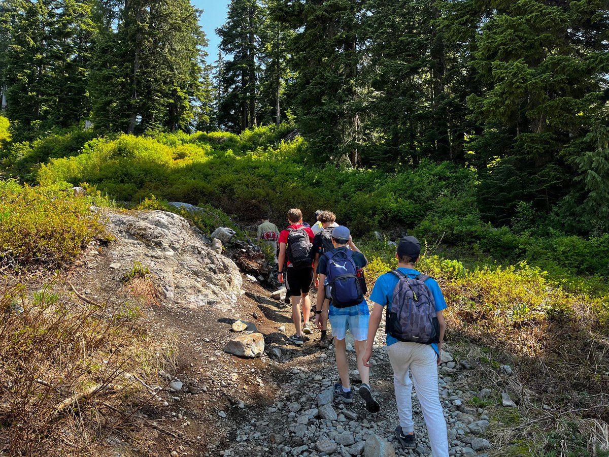 OddSquadProd's tweet photo. With help from the @VanPoliceFnd and our team of Odd Squad Summer Students, we are hosting four weeks of summer camps, each with their own theme, during the month of July! https://t.co/LGf944C9Mt https://t.co/iBJpISBwJA