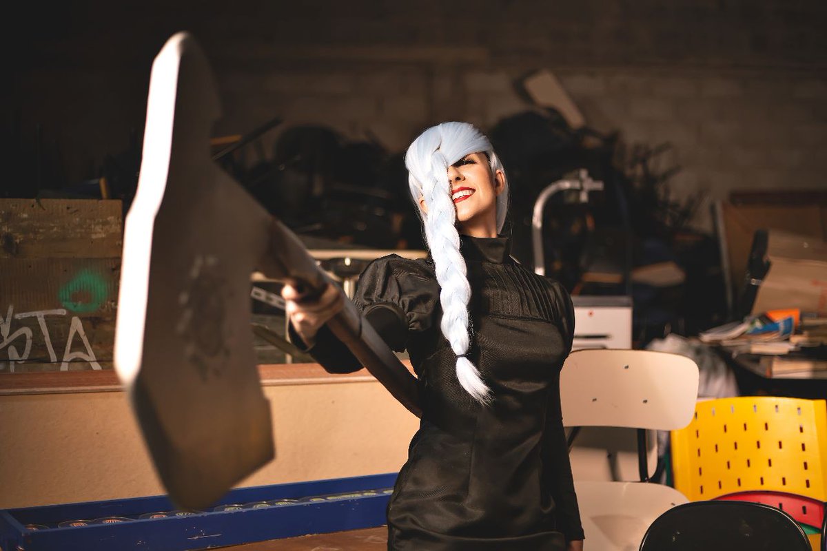 Em comemoração a 2° temporada de Jujutsu Kaisen, segue uma foto maravilhosa minha no meu perfeito cosplay de MeiMei.

Vocês estão pronto pra volta desse anime incrível? 👀