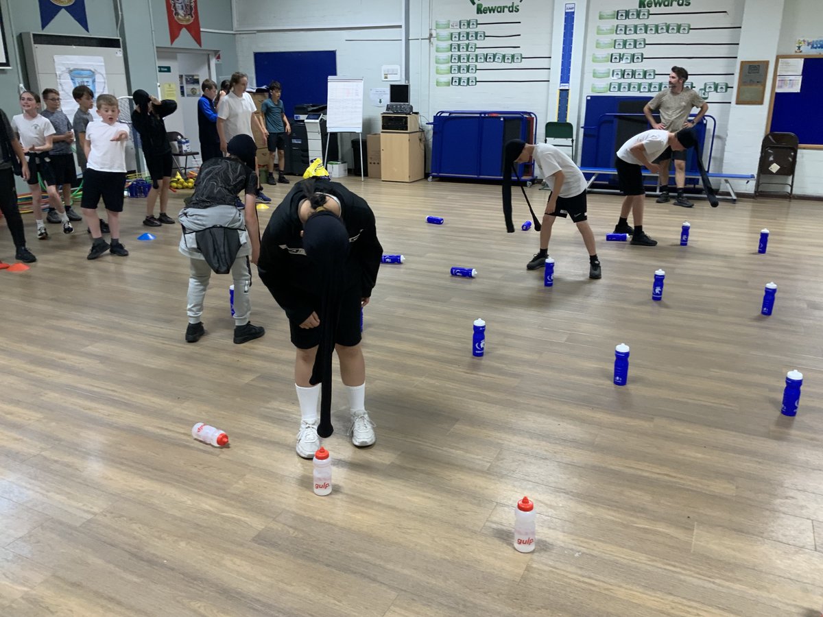 PPMrSanders's tweet photo. 🟢🟡🔴🔵We had a great time competing in our Hogwarts sports festival! 🔵🔴🟡🟢

The lead switched from house to house throughout but in the end the winners were….

🔵RAVENCLAW!🔵

@PlantationPS 
@PlantationPE https://t.co/ctPt6NjK1S