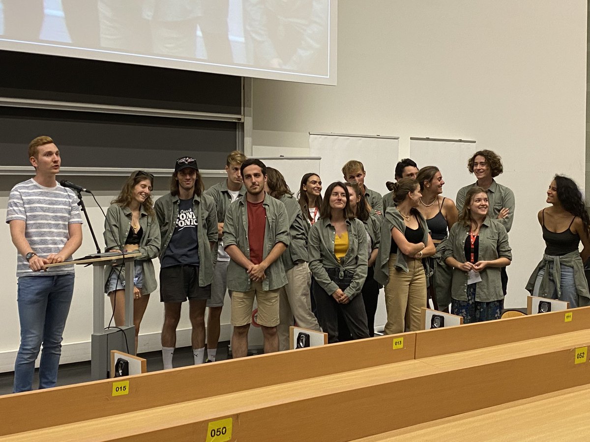 #JEA2023 Besançon |

Ouverture des Journées d'Été de l'ANEMF par M. le Doyen de la faculté et la DAM <a href="/CHUdeBesancon/">CHU de Besançon - Rejoignez-nous sur Bluesky</a>.

"On remercie l'ANEMF pour les warning apportés sur la R2C mais aussi pour les #Tutorats, l'#HDN et son travail sur les #VSS qui sont des sujets importants."