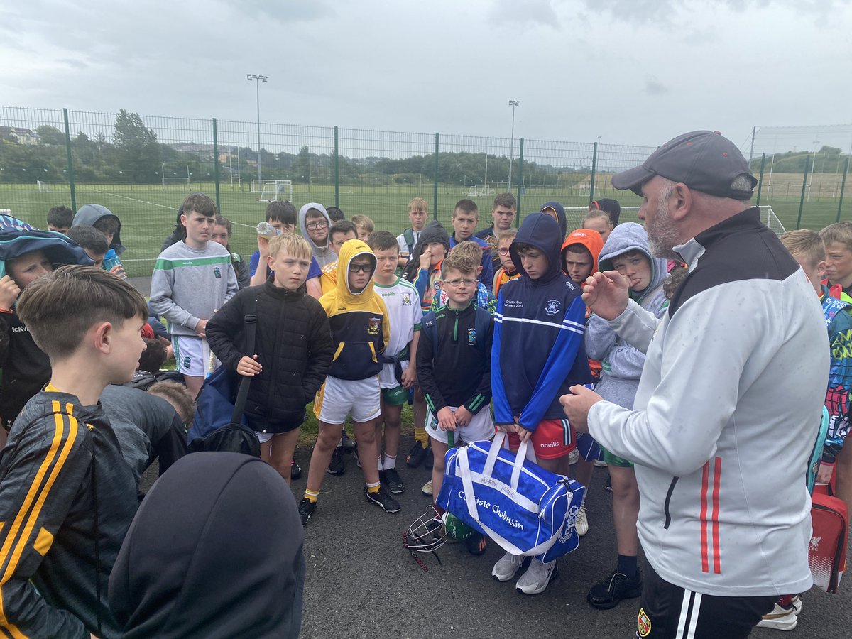 Thanks to @OfficialDownGAA Hurling Manager Rónán Sheehan <a href="/newryhurler1/">Ronan Sheehan</a> for Coaching at Campa Chormaic <a href="/st_colmans/">St.Colman's College, Newry</a> today and for providing some words of wisdom to our boys and girls. It is much appreciated a chara