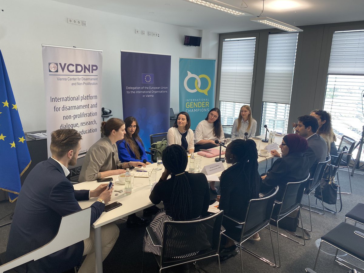 VCDNP's tweet image. We are now moving on to our #discussiongroups.💬 In 4️⃣ different groups we will be addressing questions like how to build a #career in the #nuclear field or what #skills and experiences help you to stand out.💡We will also be rethinking structures &amp;amp; working methods in the field.