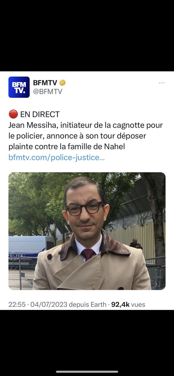 MissFiaffi's tweet photo. Quand t’es tellement inintéressant, que tu dis tellement de merde et que tu cherches désespérément du buzz, ça donne ça. En fait #Messiha c’est la #Rubynikara de la politique. https://t.co/DHAJikhVT7