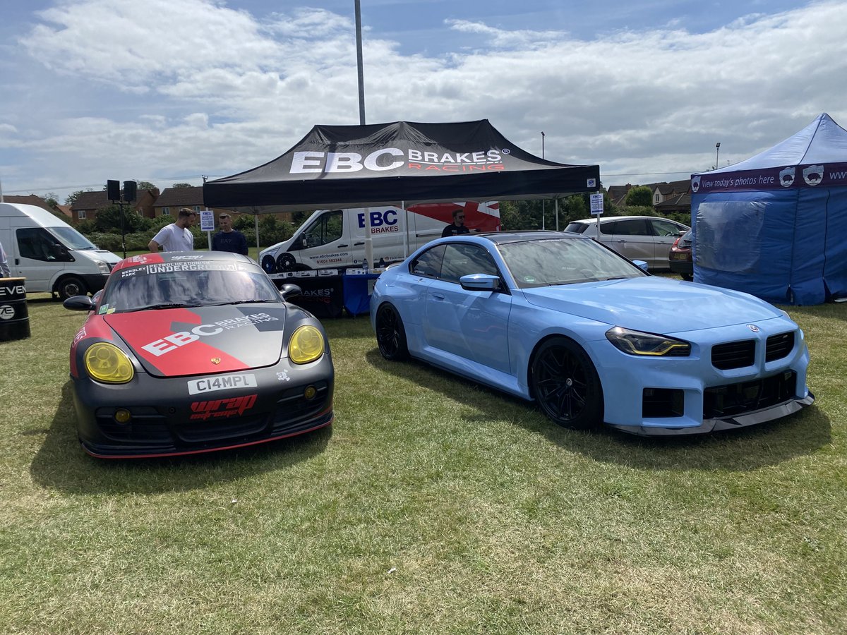 ebcbrakesuk's tweet photo. Thanks to everyone who came over to our stand at @CalvinsCarDiary: The Event last weekend, which we were the main sponsor of. Full show report here: https://t.co/An6RT0e5zx

Next stop: @fosgoodwood next weekend! https://t.co/kiteSo9VUt