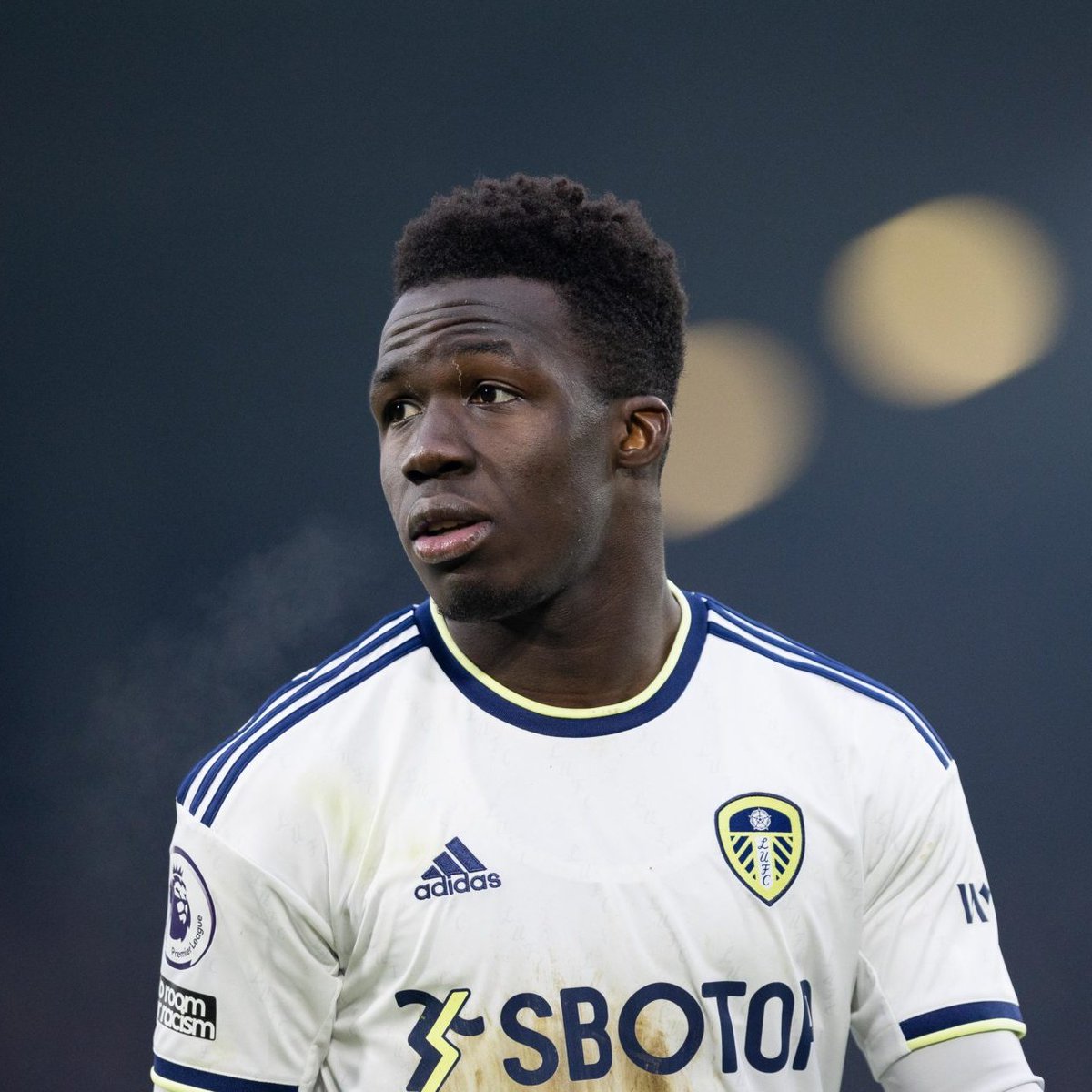 🗞 Everton and Aston Villa are interested in signing Leeds United star Wilfried Gnonto. #LUFC will demand a £40m fee. [Football Insider]