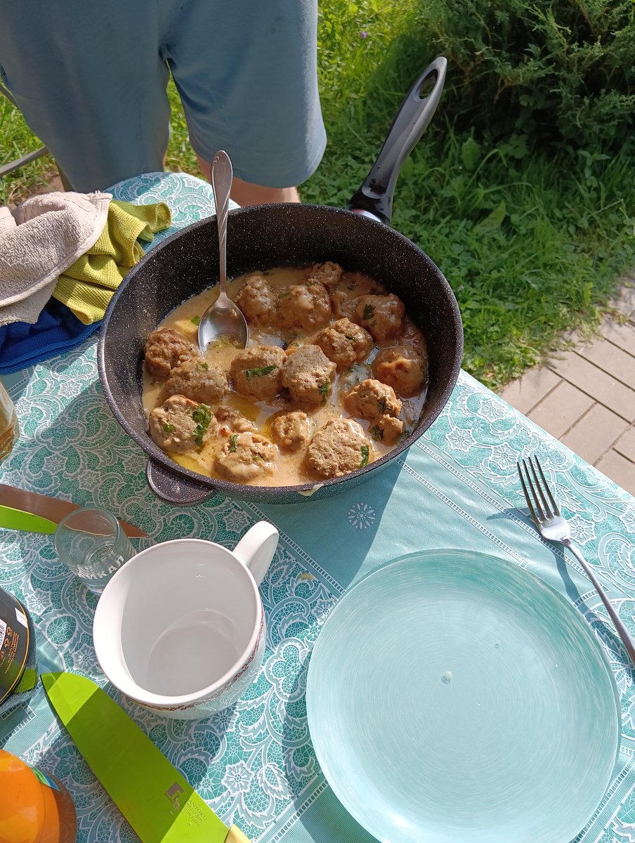 MISHAKALINA tweet media