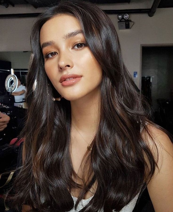 isnotlenaz's tweet image. uma gatinha e o bruce