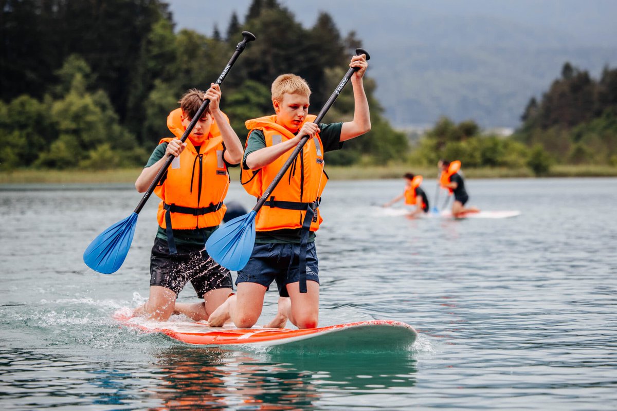 com_unit_inside's tweet photo. Wellpappe Adventure Days 203. Anfang Juli fand der große Lehrlingsevent der heimischen #WellpappeIndustrie am Faaker See statt. Mit Beachvolleyballer Clemens #Doppler https://t.co/5cNFSfhIlZ #lehre #karriere https://t.co/fzGwgNmxxV