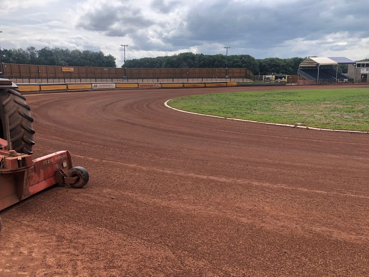 SpeedwayLions's tweet photo. #LEIPET is just over 4οΈβ£ hours away β³
@SpeedwayGB #LionsRoar π¦ https://t.co/UkuKPVOZDZ