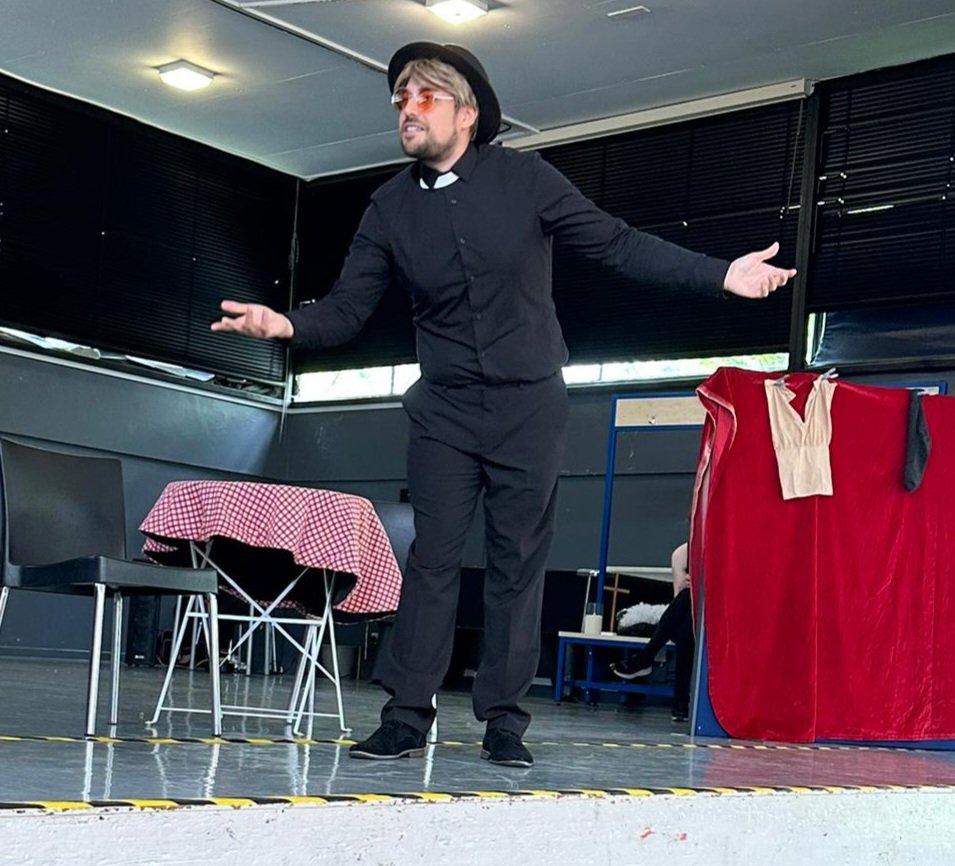 mcortes89's tweet photo. Had an amazing time performing "In the scheme of things" as the evil reverend. Such a great cast to work with. #acting #scottishacting #scottishactors #theatre https://t.co/dK67rGVfaq