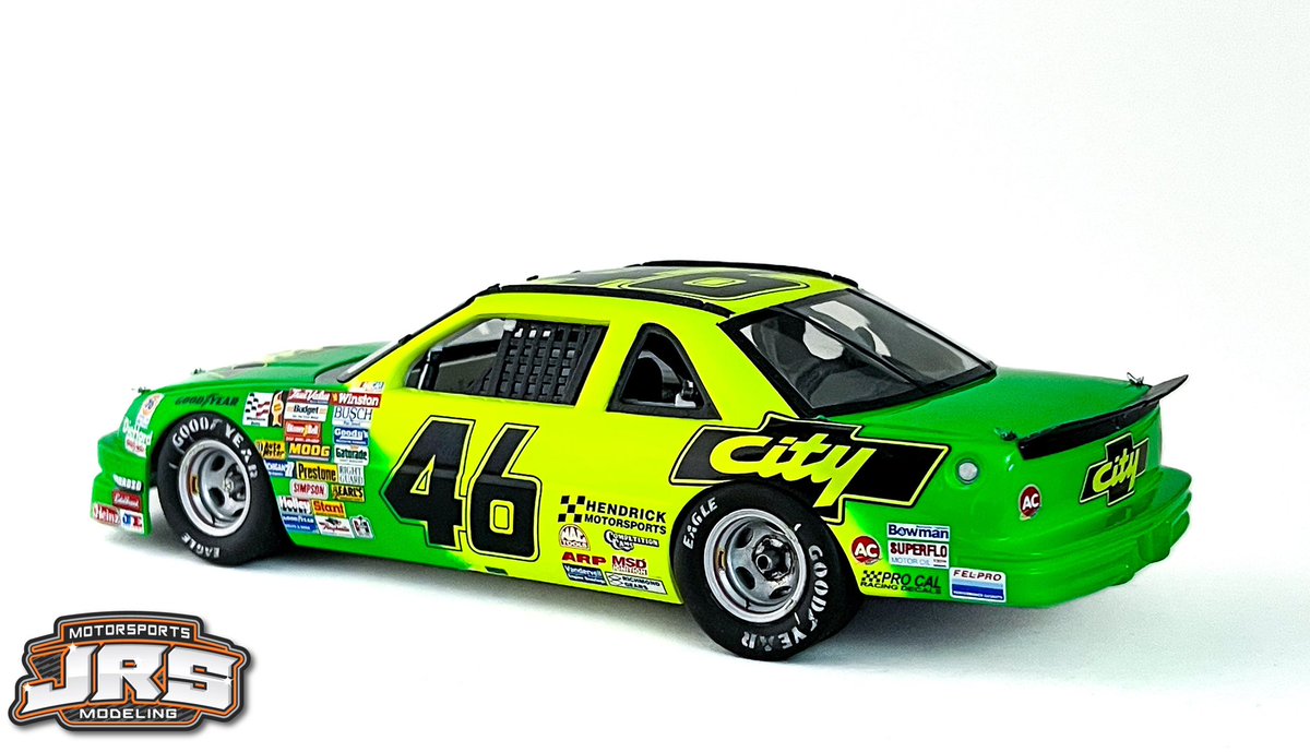 deircrfan's tweet photo. Getting the stance dialed in!  @TeamHendrick @citychevrolet @TeamChevy @NASCAR @Nascarpixtures @ClassicsNascar @TomCruise @ParamountMovies @DAYTONA #coletrickle #gregsacks #daysofthunder #rubbinsracin #nascar #nascarmodels #lumina https://t.co/a7PH3oCKjg