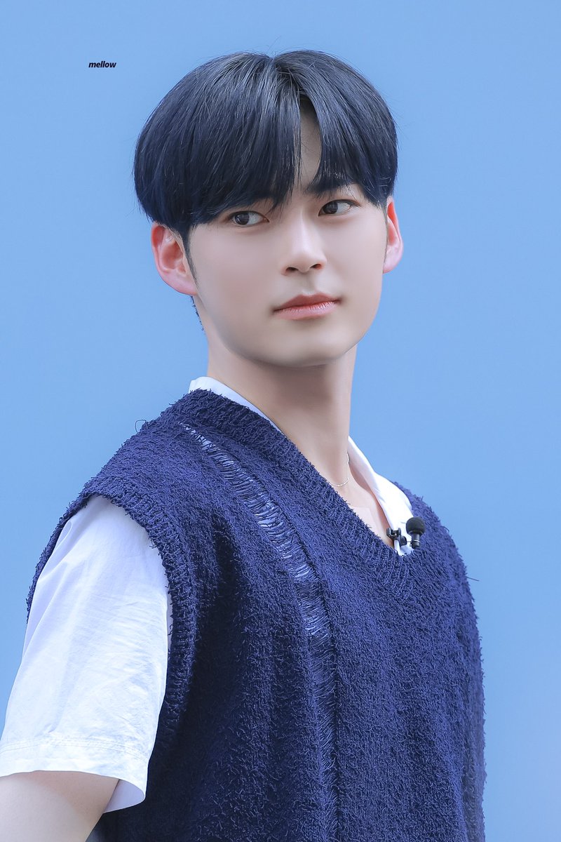 shbO613's tweet photo. 230703 HQ
#성한빈 #SUNGHANBIN
#ソンハンビン #成韩彬 #ZB1 https://t.co/tzB6pyjmVF
