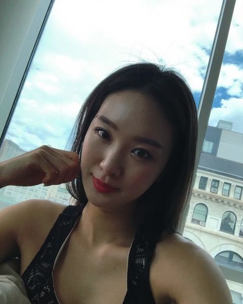 gracelala337's tweet photo. Hello heart eyes for you? https://t.co/RpLDG10z6v