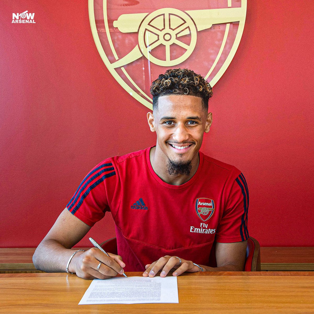 now_arsenaI's tweet photo. 🚨 William Saliba has signed his new long-term contract at Arsenal this morning, keeping him at the Emirates Stadium until 2028.

He’s signed a four year plus one deal. #afc https://t.co/2ST8F9oCnA