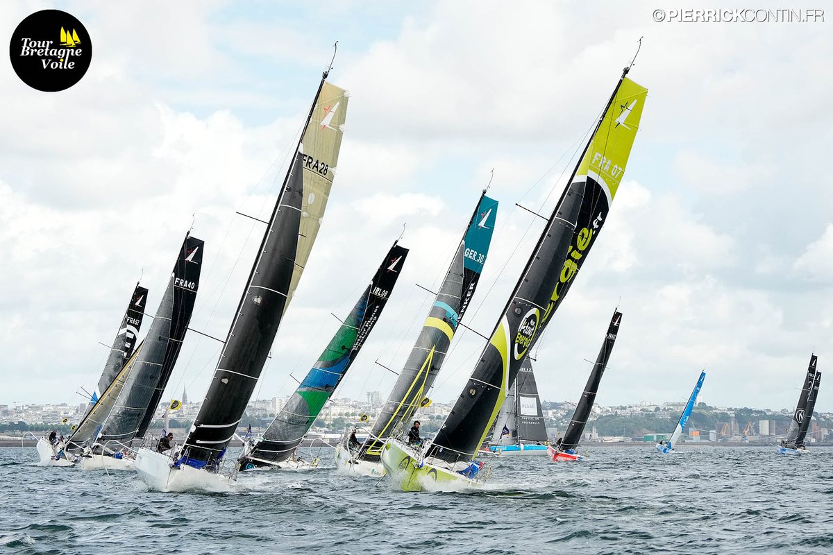 [course Brest - Lorient]
Le comité a pu lancer un départ ce matin devant Camaret. Des pointages seront effectués à Penmarc'h et au Glénan...
L'équipage GB "Ocean Attitude" est rentré à Brest suite à une collision sur le départ.