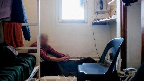 iciroussillon's tweet photo. PHOTOS- "La prison de Perpignan est la pire que j'ai visitée"
➡️ https://t.co/Tfln88fpjN https://t.co/A0J2fS8y7W
