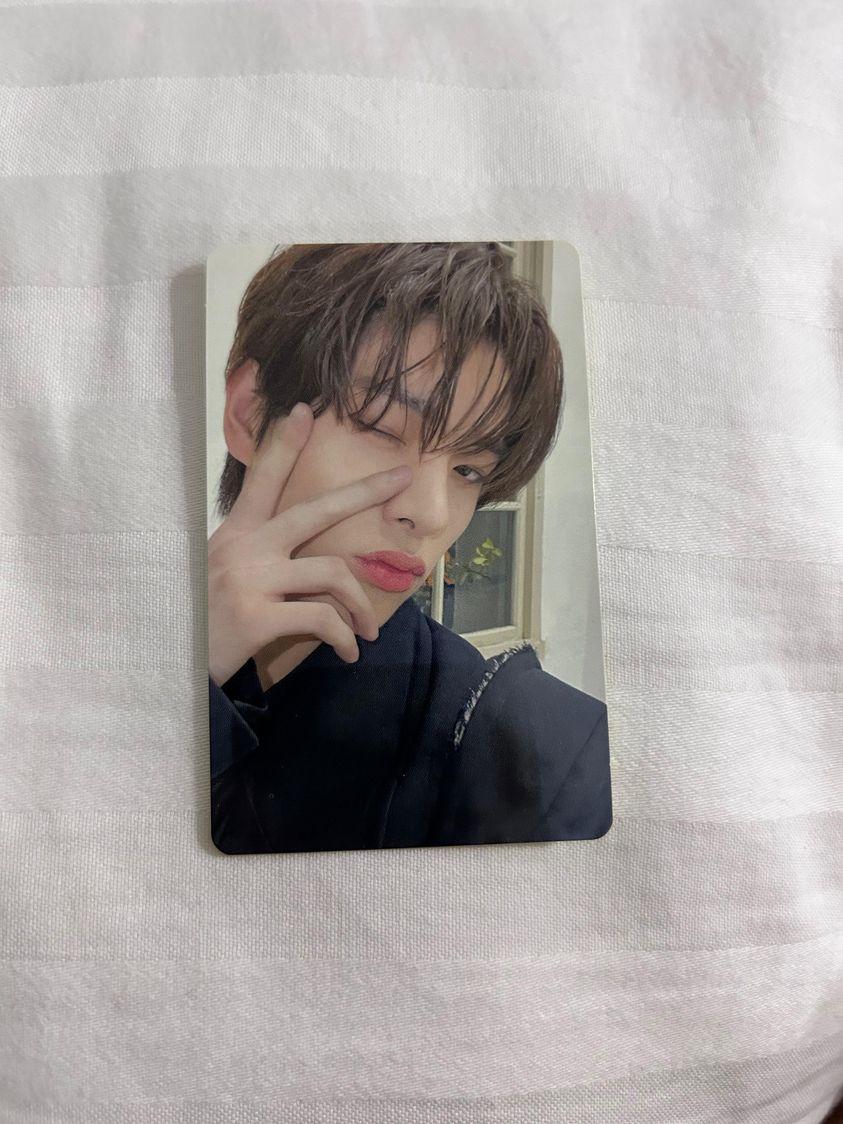 yoonkicartt_'s tweet photo. • wts | lfb | ph • 

 • ENHYPEN JAKE WEVERSE JAPAN
    — 500php + pf

 • mint condi 
 • loc: mnl
 • mop: gcash
 • mod: ggx

 reply mine / dm to claim ~
HELP RT 🥺

🏷️ enhypen manifesto ph mnl jake photocard wts lfb enha ph senkou https://t.co/nEMY1wcV67
