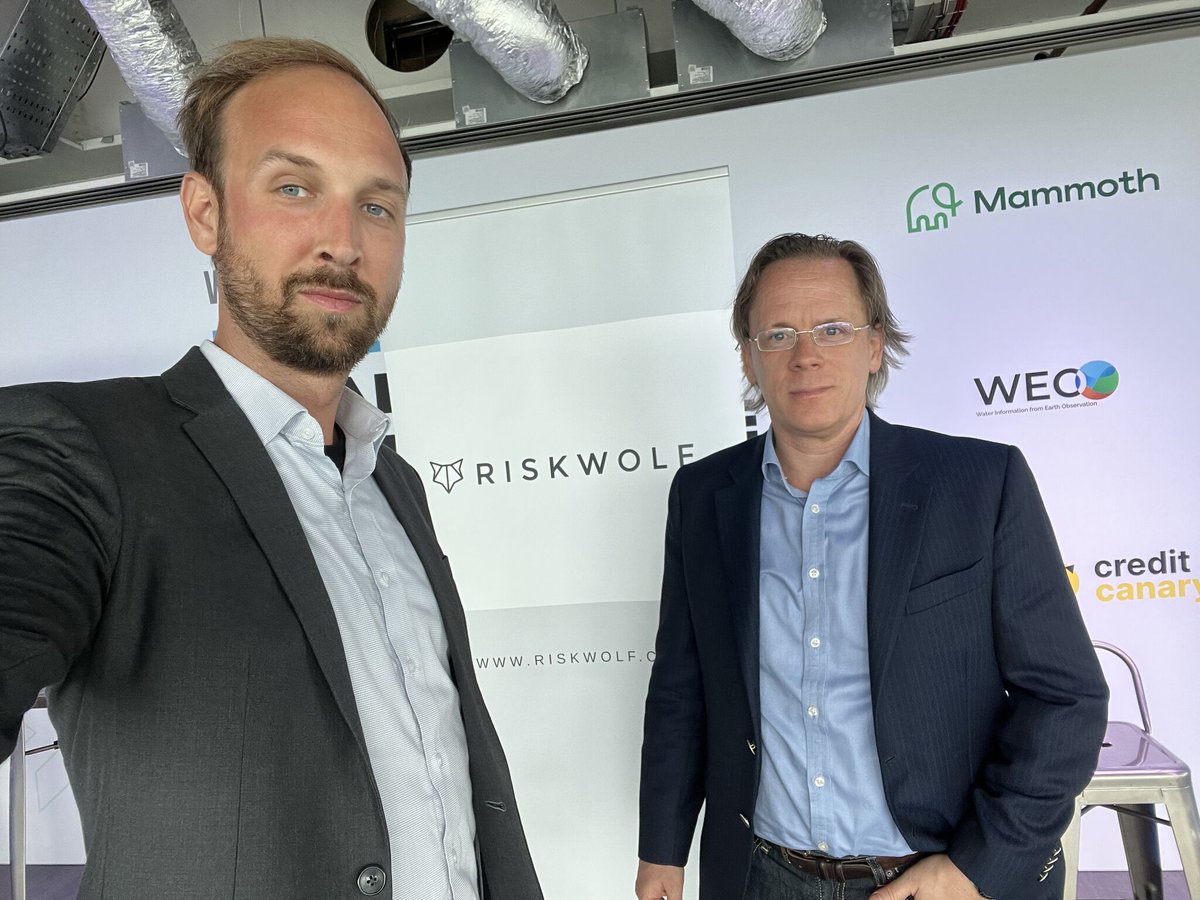 🎓Riskwolf🐺 graduates from Accenture FinTech Innovation Lab  London 2023❗

Thank you to our collaborators for joining us on this exciting journey! 📈 🌳

Shoutout to our 2023 classmates!🎓