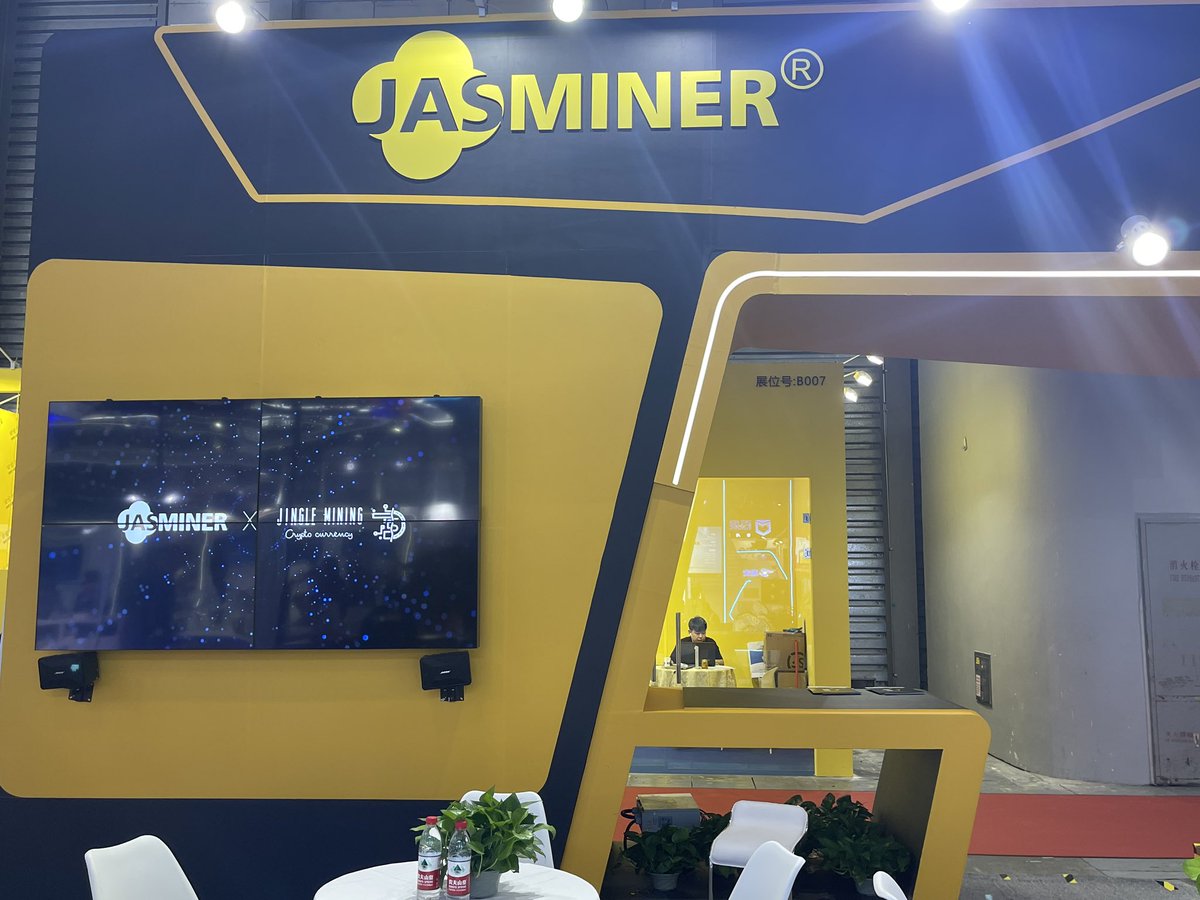 rb95713's tweet photo. #jasminer x #jinglemining 
@jasminer_com 

#etc #dualmining #jasminereseller #miner
#jasminerx16 
#ethw #ethereummining https://t.co/bcfnQG6kkY