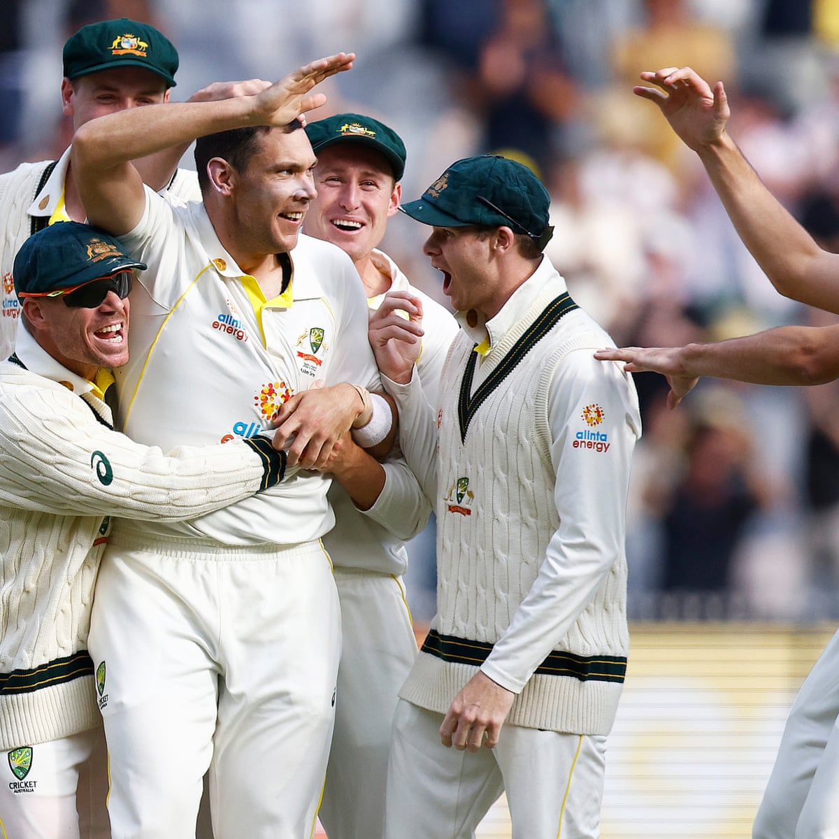 Shanks63331148's tweet photo. Sceans at 📍Headingley 

Scot F*****king Boland. 🥰🥰

He is Here, He is there, He is every f*****king everywhere 😍😍😍😍
#Ashes 
#Ashes23
#Ashes2023
#Ashes2023
#ENGvAUS
#ENGvsAUS
#BairstowRunout
#SteveSmith
#Smith100
#EnglandCricket
#BBCCricket https://t.co/dskCzWsUHb