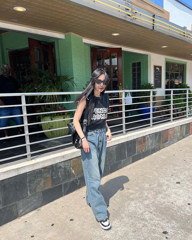 managervane's tweet photo. gala after work >>>> https://t.co/346OmtAPda