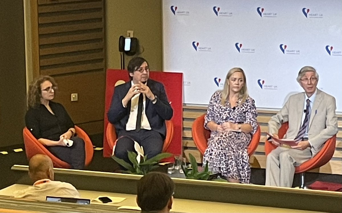 What a great start to day 2 at the #hukconf with a fantastic session on Paediatrics #lipids