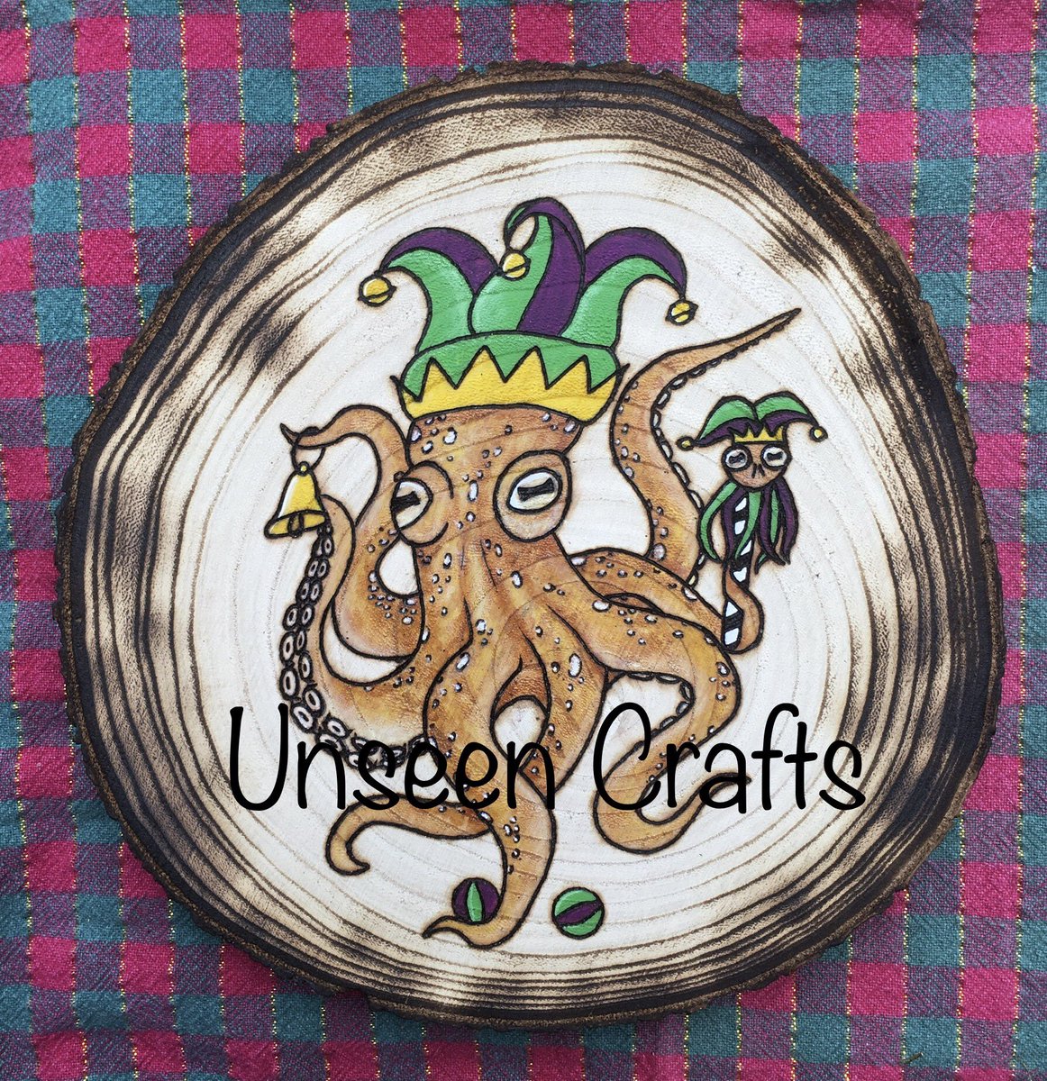 tygeroo's tweet photo. The Tentafool.
Original Unseen design, hand burned onto the wood, colours painted. Approx 24cm, rustic edge.
£60 including uk p&p
#art #jester #octopus #artist #pyro #Pyrography #funny #nature #hats #wood #woodworking #burn #woodburning #octopodes #cephalopod #handmade https://t.co/s8cKLOR6ol