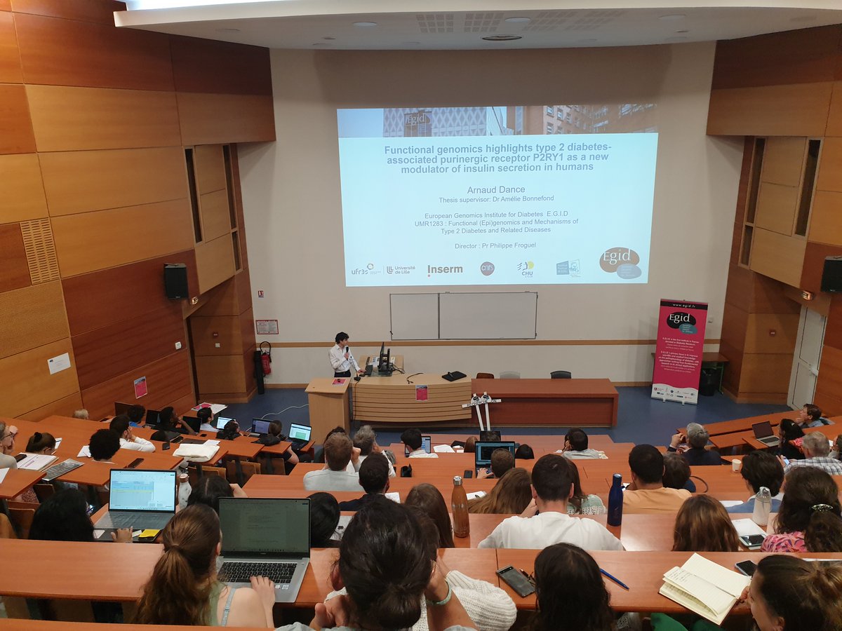 PreciDIABCenter's tweet photo. 📢 Aujourd'hui, nous nous retrouvons pour notre Think-Tank #EGID
Le Dr Nicolas Venteclef a tenu une présentation sur la plasticité des monocytes dans le #DT2
👨‍🎓C'est l'occasion pour nos étudiants de promouvoir leurs travaux de recherche!
Un grand merci aux participants!
#diabetes https://t.co/UdUPEXzPRS
