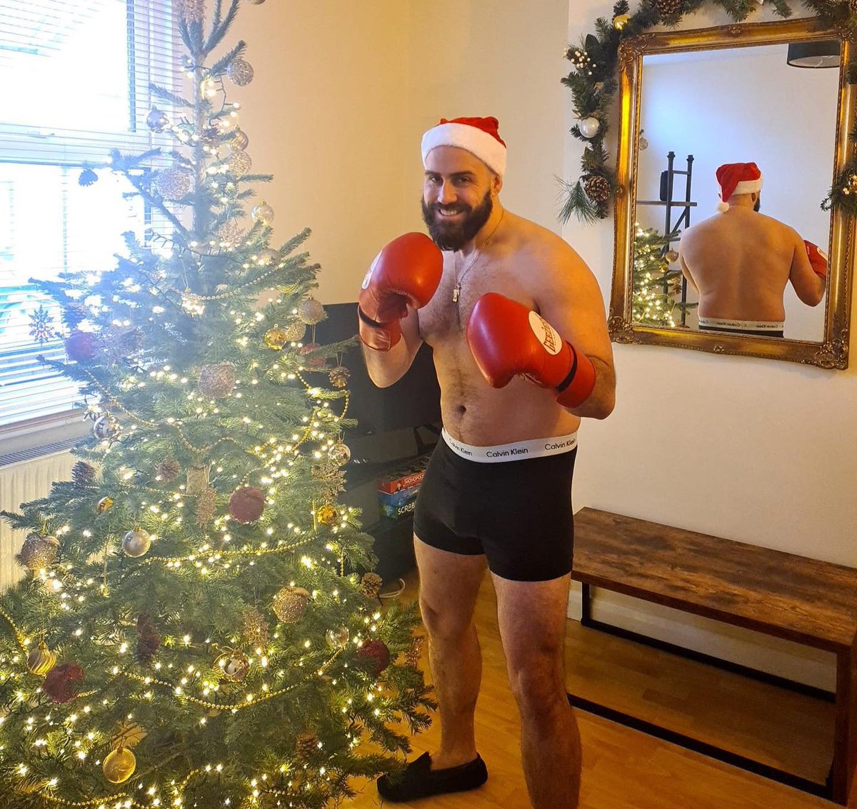 ProQuid82023's tweet photo. @JackHFRoss @NickTenconi @UnmaskedAntifa 
Oh, and one more thing - with that time you waste doxing people you could be getting rid of your back fat (Nick), your moobs (Jack) or your pot belly (Lee). https://t.co/c3ddxZPWnY
