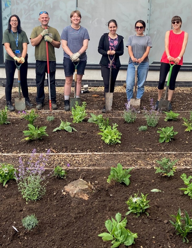 uochester's tweet image. We&apos;re delighted to be teaming up with @CheshireWT and @ChesterNPC to create more space for nature across our campuses. Find out how our amazing Grounds and Gardens and Sustainability teams have played a key role in this community partnership
 bit.ly/3XFILGx