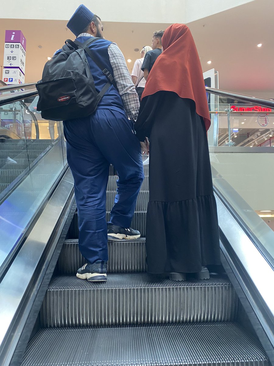 fbusratsdmr's tweet photo. Allahım sen konuyu biliyorsun 🌸🌸 https://t.co/SM983uP5RW