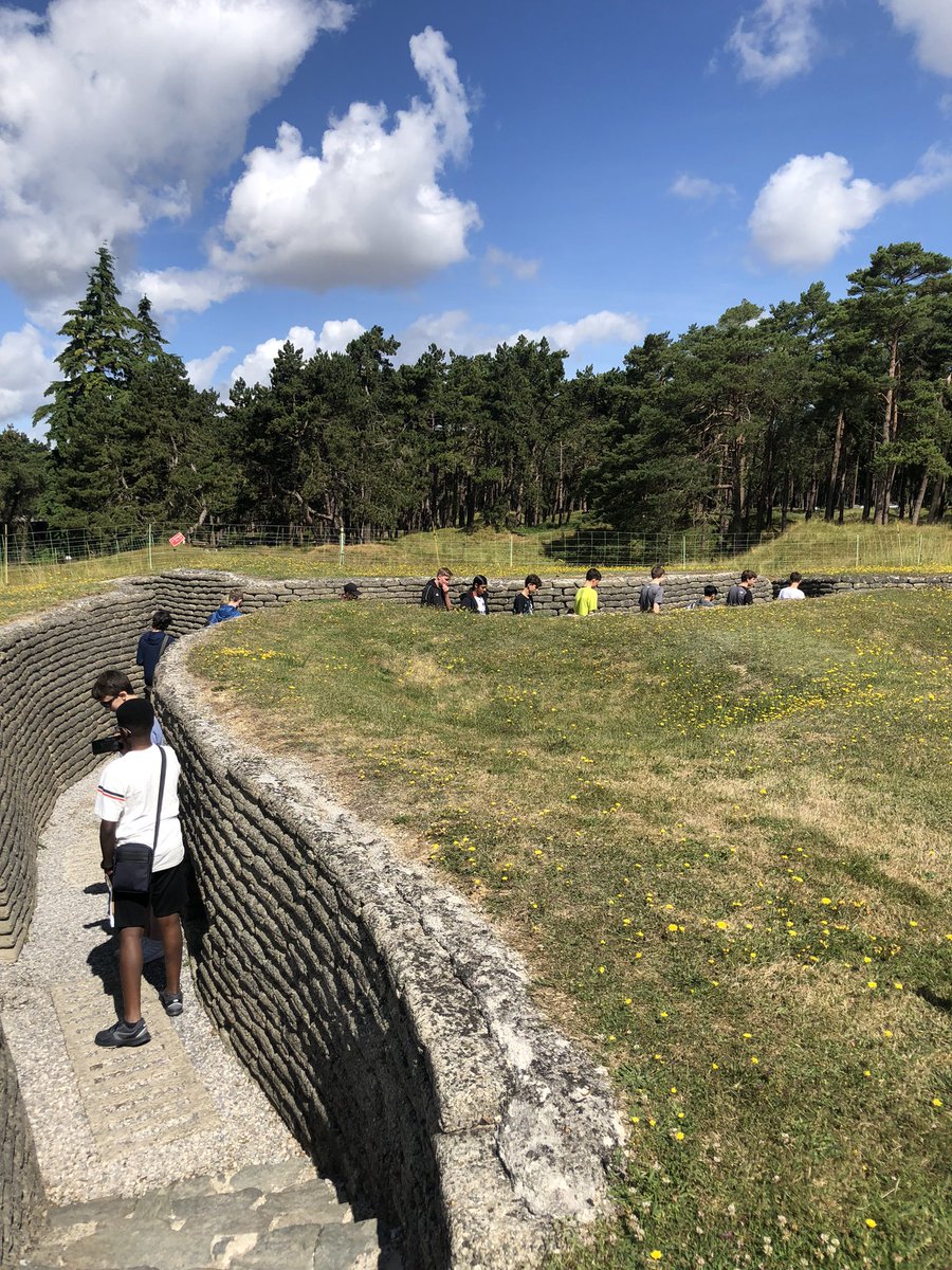BSBDbattlefield's tweet photo. Boys have been given a tour of the trenches and tunnels at Vimy Ridge this morning, the site of a hard fought battle by Canadian troops to gain the high ground of Hill 145. @vimyfoundation https://t.co/vlFDQSYjM0