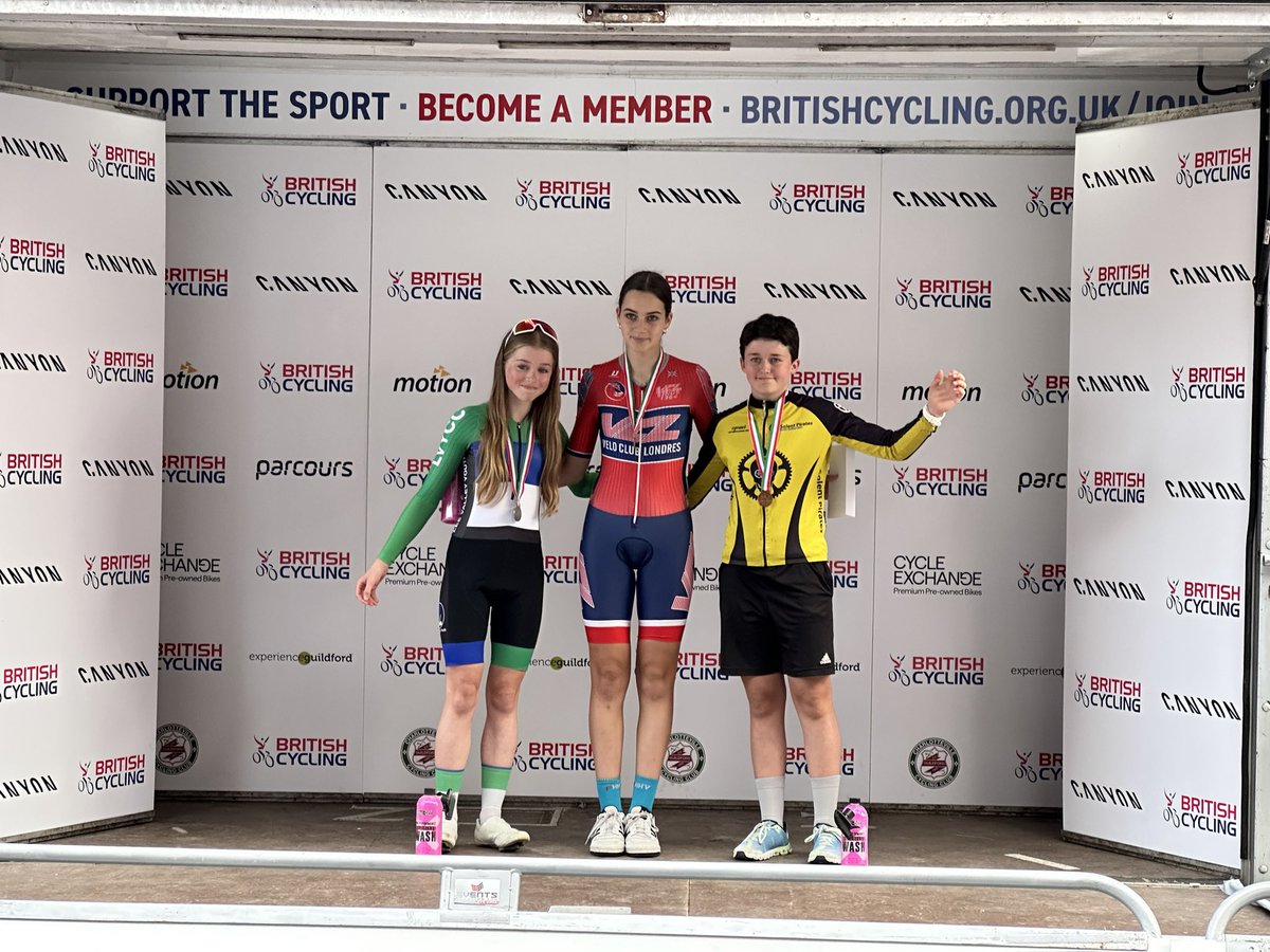 Simon Allison tweet media