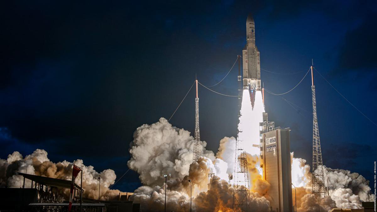 M_Dauchy's tweet photo. 🚀 117 vols, 27 ans de service et une fiabilité de 98%, #ArianeV a tiré sa révérence aujourd’hui !
👏🏻 Soyons fiers de ce fleuron basé en France et symbole d’une #Europe des nations qui coopèrent. https://t.co/QJy8B18IJE