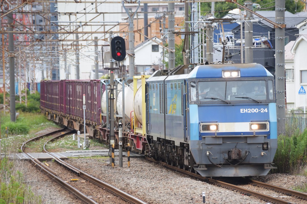 kuhane130's tweet photo. 2023/07/05 EH200-24 高速2088ㇾ 高203仕業
画像のコンテナNO.SUNU241673(7)
UT15K-98006
UT15K-98005
#2088ㇾ #2088ㇾ記録 #EH200 #EH20024 #UT15K https://t.co/Edh54bvkPX