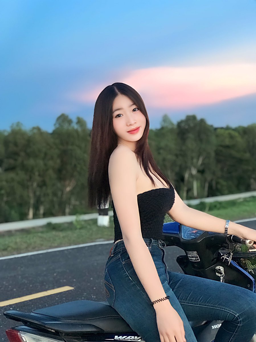 Nirin2005's tweet photo. #มุกดาหาร #รับงานมุกดาหาร 5555555 https://t.co/6TiDuvtPdO