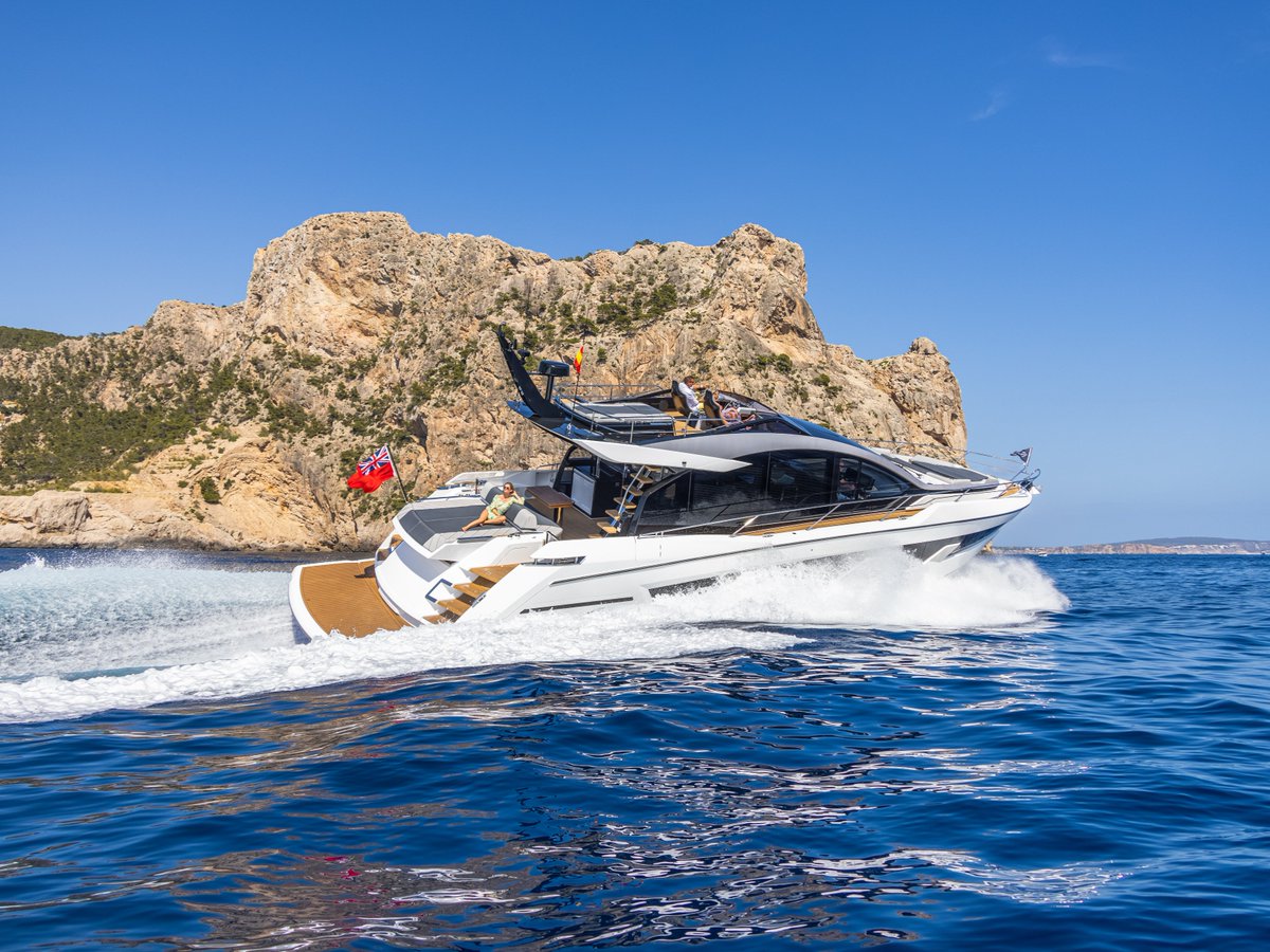 Sunseeker_Intl's tweet photo. The Sunseeker Predator 65 & Sport Yacht 65.
Two extraordinary yachts that embody the pinnacle of luxury, innovation, and exhilarating performance.
Discover the distinctive features that set them apart: https://t.co/PSUlD9SRCZ
#Sunseeker #65SportYacht #Predator65 https://t.co/1P3jGAUFXL