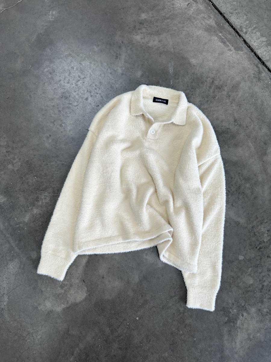 Summit_UK's tweet photo. Creating the best knitwear. https://t.co/jxy6XSoOIv