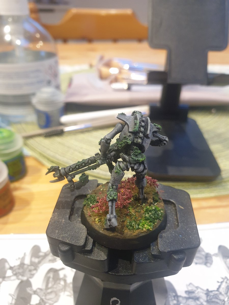 CodeDaveCode's tweet photo. @JosephJCullen @ElementGames_ Very nice, may need to pick up some for my statue Necrons as I'm going for a overgrown forest base theme. https://t.co/Eg5ldhxNWN