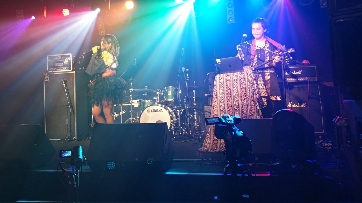 Yasshiman_Plus's tweet photo. 今夜は復活したヒューマンステージでのライブに久々に参加!
推しはIRIS MONDOで来たけどレキオスの風に乗って思いっきり楽しんでこー😇
#IRISMONDO
#LEQUIOSNIGHT
#ヒューマンステージ
#HUMANSTAGE https://t.co/I17QHxXDWX