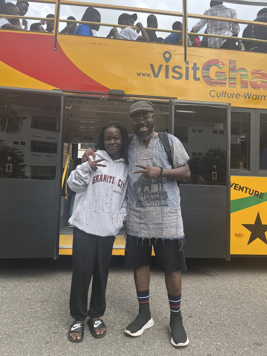 thePOE_T's tweet photo. The youngest Chartered Accountant in Ghana is from @ugbsofficial @UnivofGh @univers1057fm @destination_leg @DestinationLeg @VisitGhanaNOW #DestinationLegon #ExperienceGhana https://t.co/kVoM0Boo65