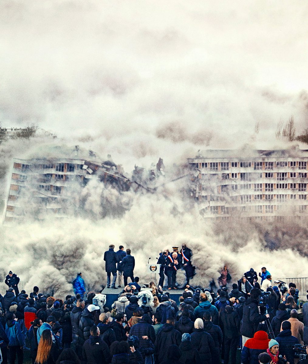 Après LES MISERABLES, Ladj Ly revient avec BATIMENT 5.

Le film sera diffusé en avant-première mondiale au Festival International du Film de Toronto, en septembre prochain.

Au cinéma le 6 décembre🎬

Avec Alexis Manenti, Anta Diaw, Jeanne Balibar et Steve Tientcheu