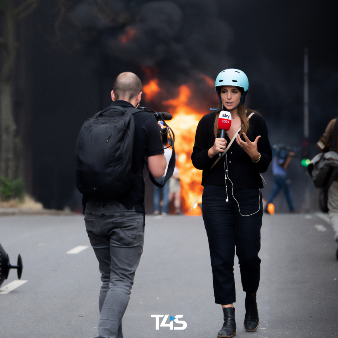 Time4Stream tweet media