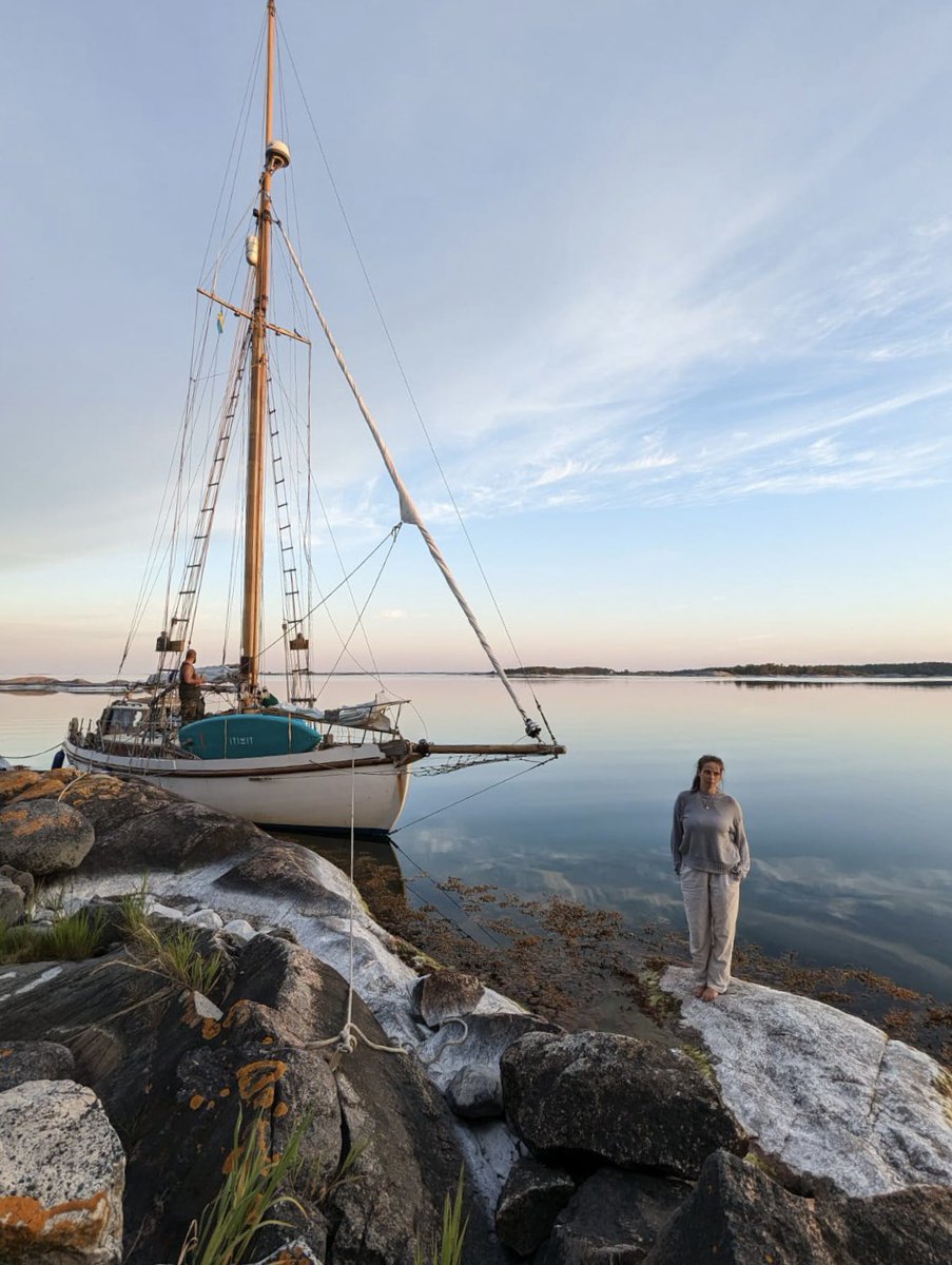 Sometimes taking care of an old wooden boat is stressful and the jobs list before winter seems pretty long right now. But trips like this make it SO WORTH it. It felt like a dream/once in a lifetime, and was so amazing to be able to share with friends