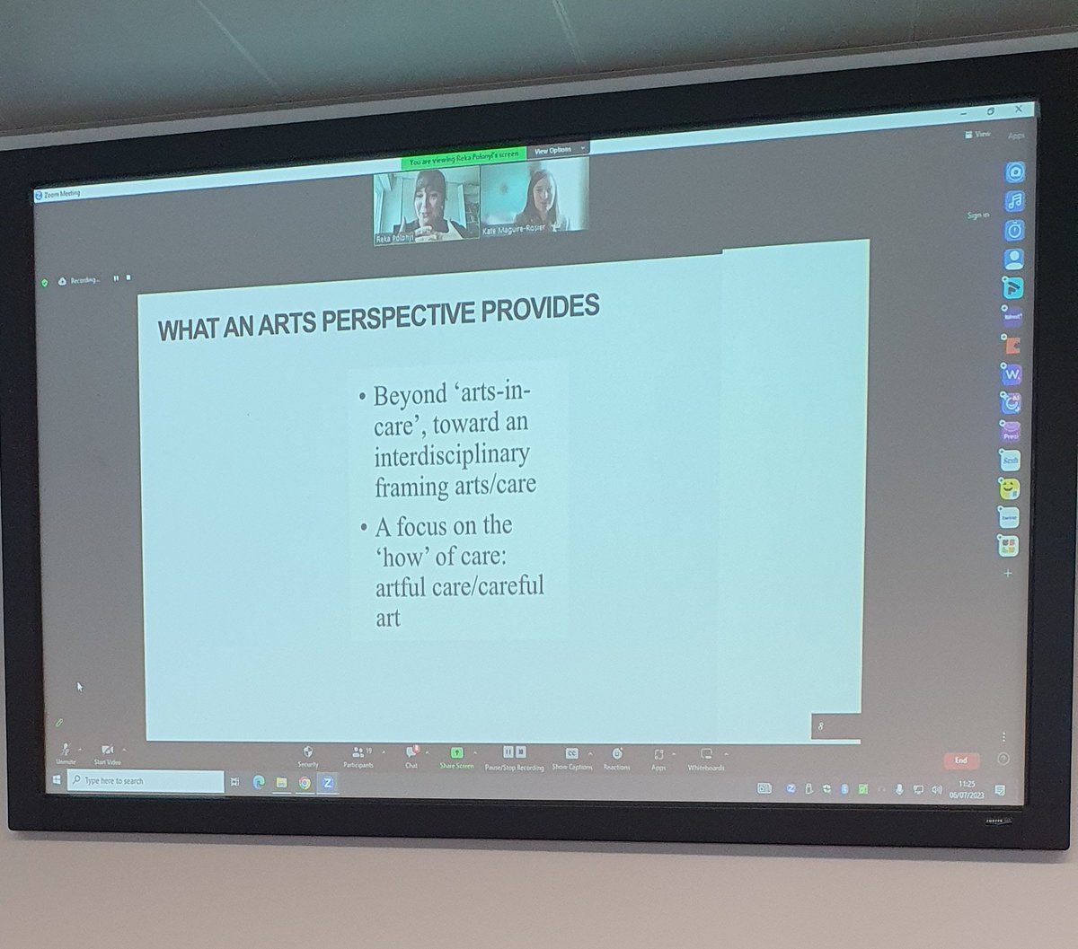 Fascinating presentation about @CareAesths project. Not an arts in care homes project but valuing the art within everyday practice in care.
<a href="/BSGcreativeSIG/">BSG Creative Ageing SIG</a> <a href="/bsg2023/">BSG 2023</a> 
#CreativeAgeing #BSG2023