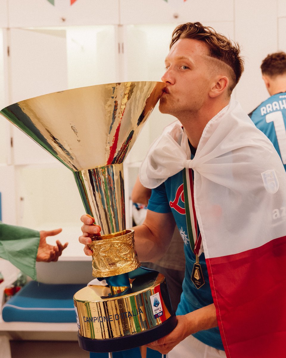 Official SSC Napoli tweet media