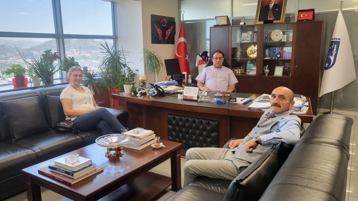 Ankara buyuksehir belediyesi kıymetli bürokratı sn çağdaş i ziyaret ettik .