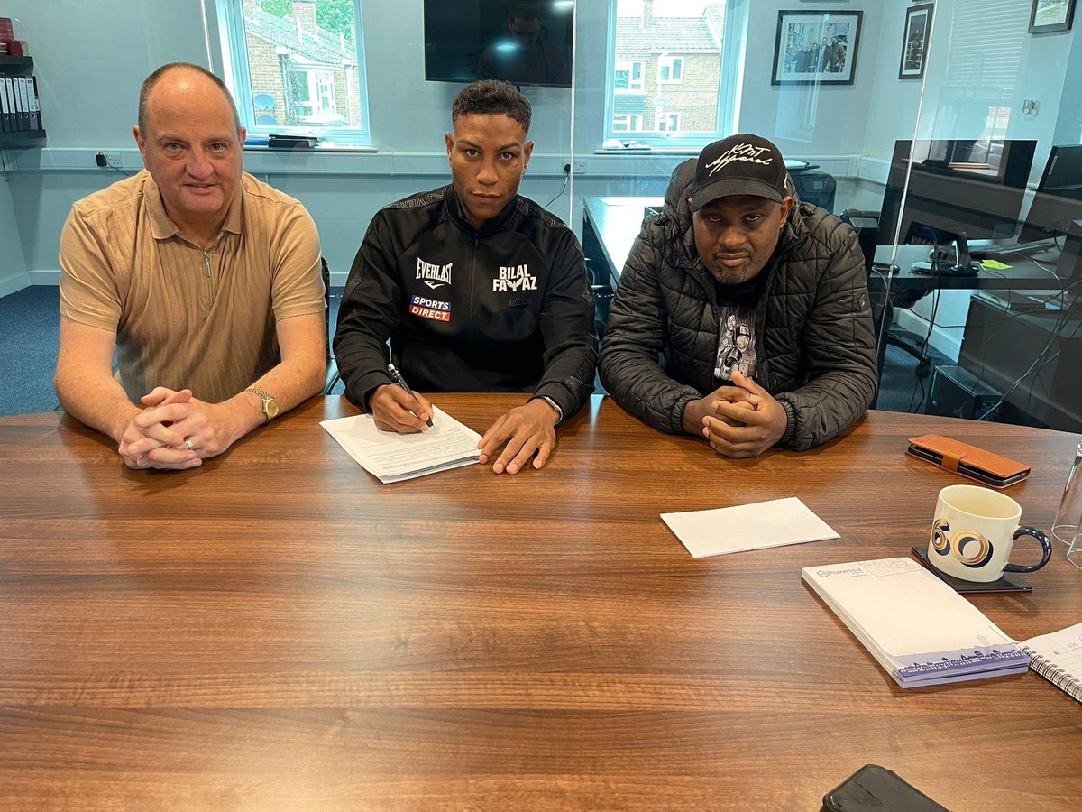stephenggoodwin's tweet photo. BREAKING NEWS 

Bilal Fawaz signs with Goodwin Boxing. Title huntdown.

Read about it here
https://t.co/hDup6Hl02R 

#bilalfawaz #goodwinboxing #goodwinboxingmanagement #stevegoodwinboxing #stevegoodwinboxingmanagement #boxingtitles #champion https://t.co/551PlX1hVZ