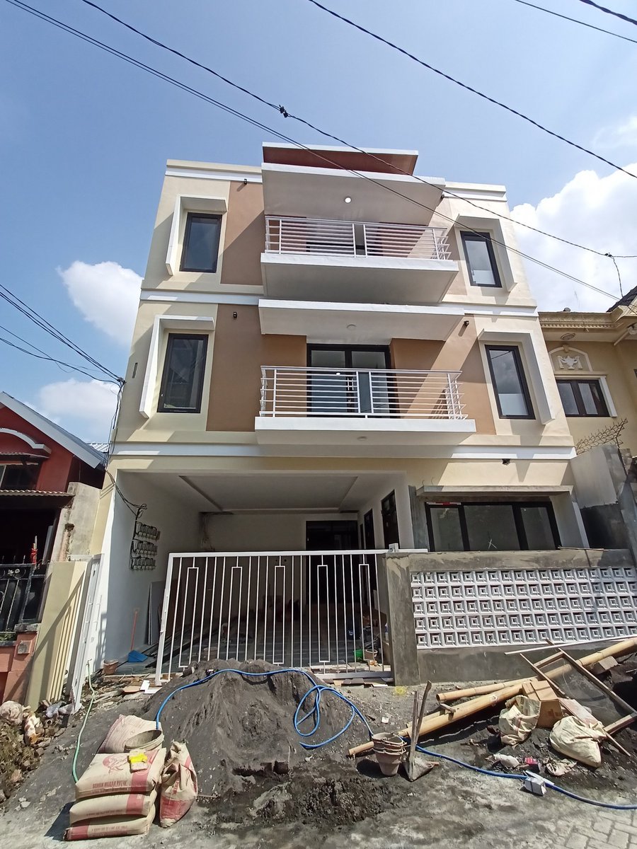 Danafar_'s tweet photo. [KOS PREMIUM PUTRI]
SOFT OPENING TAHUN INI!

Lokasi strategis di SUHAT, Selangkah dari UB dan Polinema

Area GSE Exe, one gate system dengan keamanan 24 jam

@infokostmalang
#kosmalang #kosputrimalang
 #infokostmalang #kostmalang  #kostub #kosub https://t.co/ydYaCoEW1L