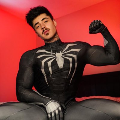 DickyMeny's tweet photo. #NewProfilePic https://t.co/cC8BsXT9cl
